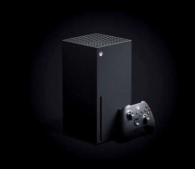 Xbox Series X: цилиндрический дизайн & новые возможности